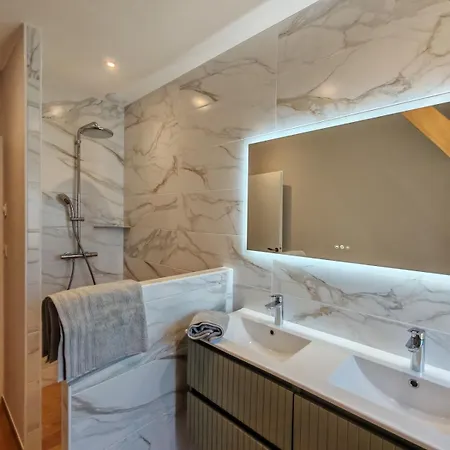 Le Balcon De Monac Holiday home Saint-Julien-Chapteuil