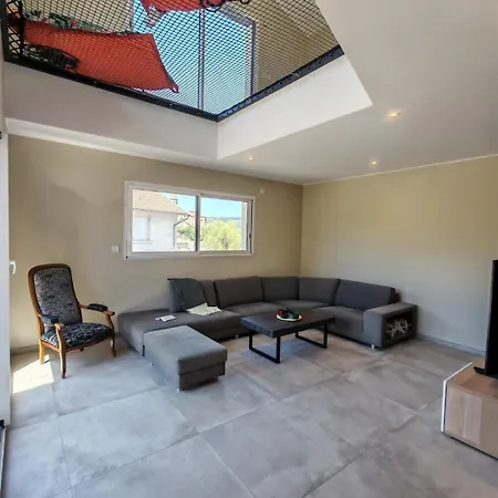 Holiday home Le Balcon De Monac Saint-Julien-Chapteuil